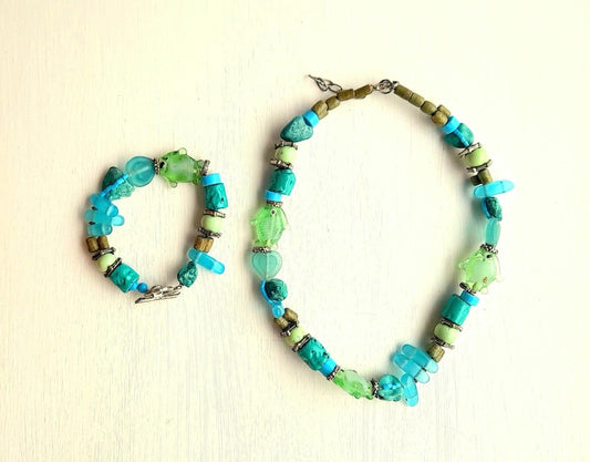 Glass Fish Bead Necklace & Bracelet Set