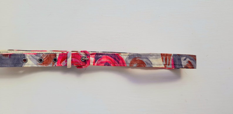 Vintage 1950s Vibrant Pink Purple Floral Fabric Belt