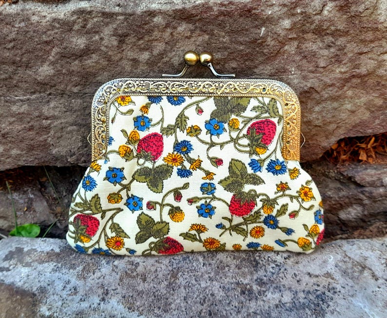 Strawberry Meadow Wildflower Clasp Wallet