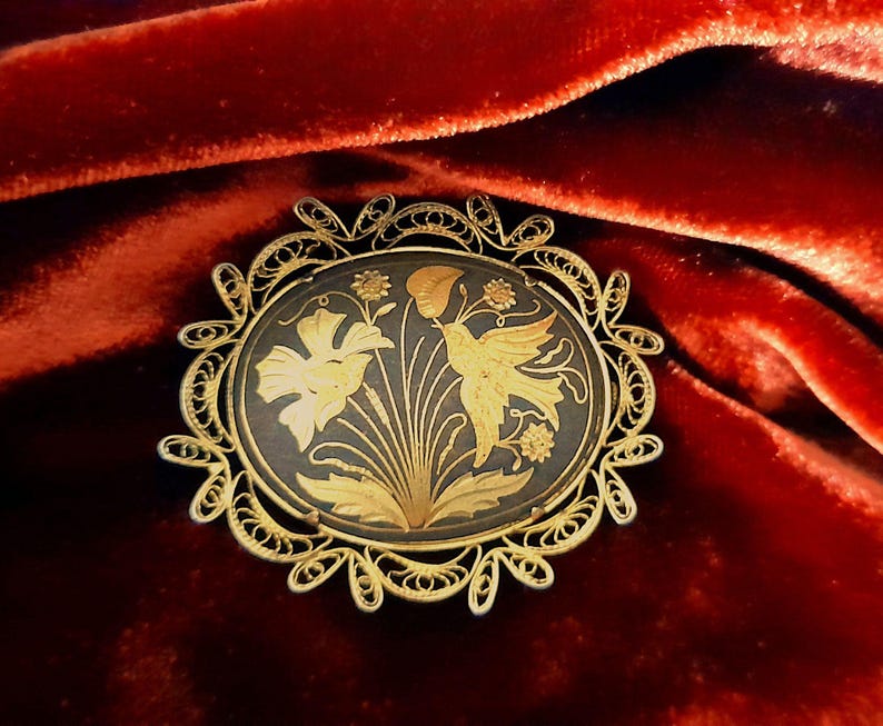 Damascene 1940s Bird & Flowers Gold Filigree Brooch