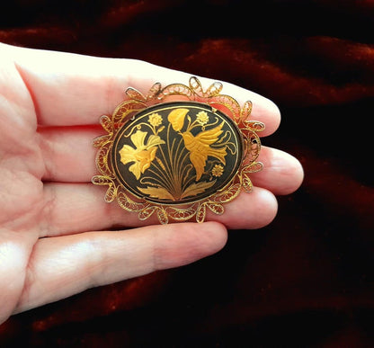Damascene 1940s Bird & Flowers Gold Filigree Brooch
