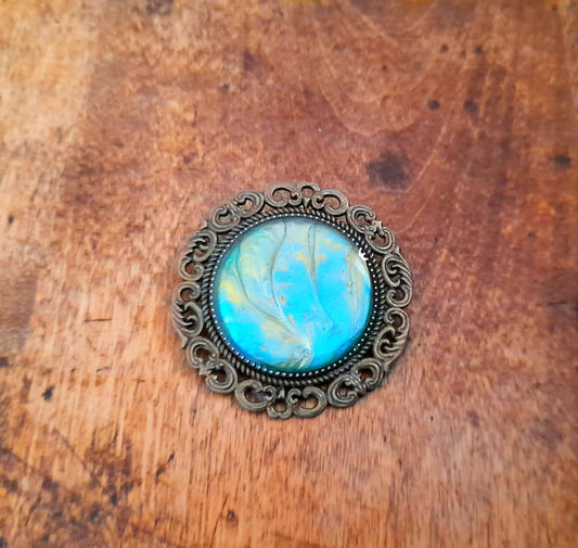 Dreamy Glass Bronze Filigree Vintage Brooch