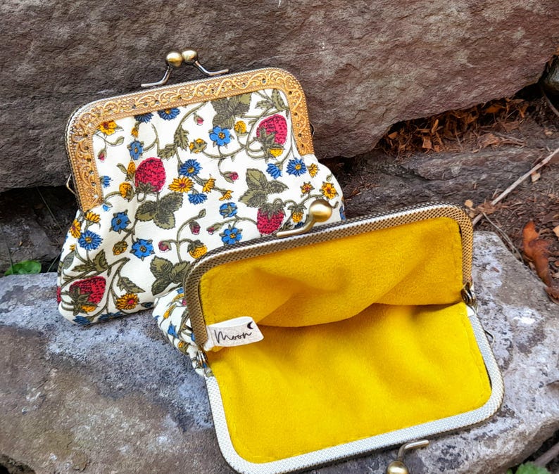 Strawberry Meadow Wildflower Clasp Wallet