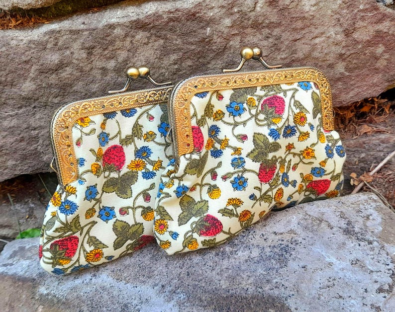 Strawberry Meadow Wildflower Clasp Wallet