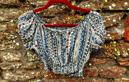 Vintage 70s Boho Daisy Flower Gypsy Cropped Blouse