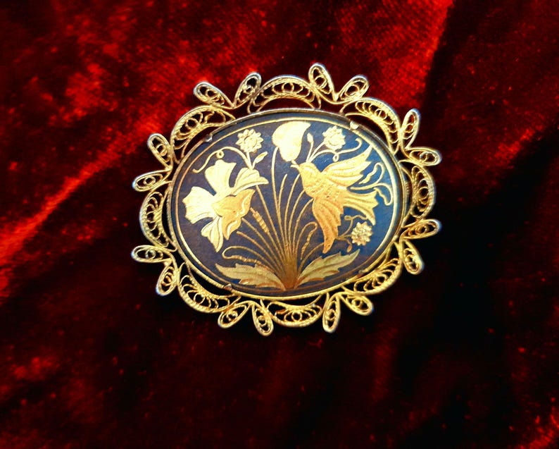 Damascene 1940s Bird & Flowers Gold Filigree Brooch