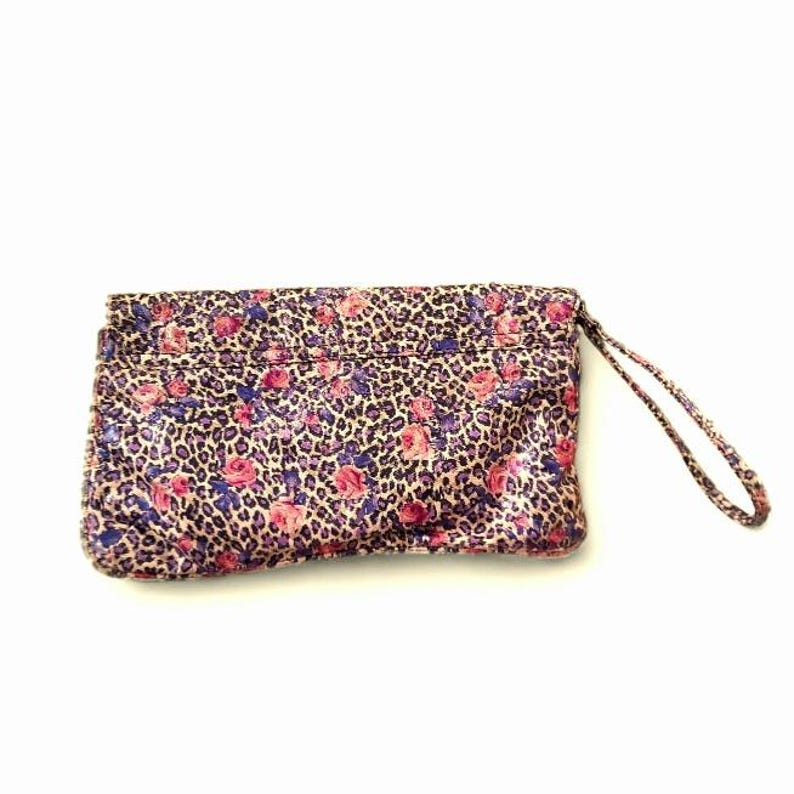 Vintage Y2K PU Faux Leather Leopard Rose Print Wristlet Clutch Bag