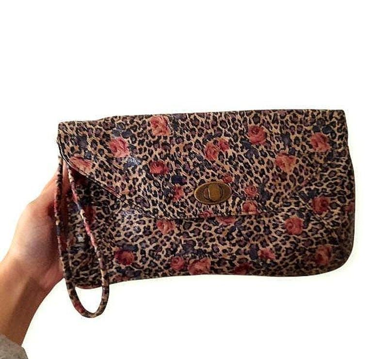 Vintage Y2K PU Faux Leather Leopard Rose Print Wristlet Clutch Bag