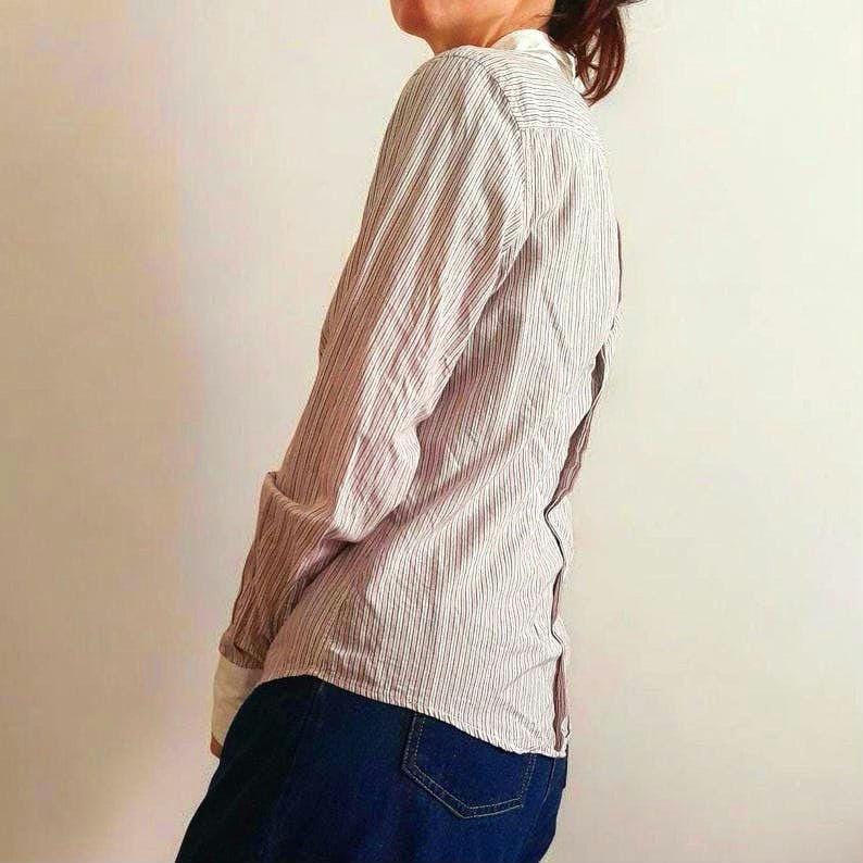 Vintage BURBERRY LONDON Pink White Pinstripe Cotton Slim Fit Designer Blouse