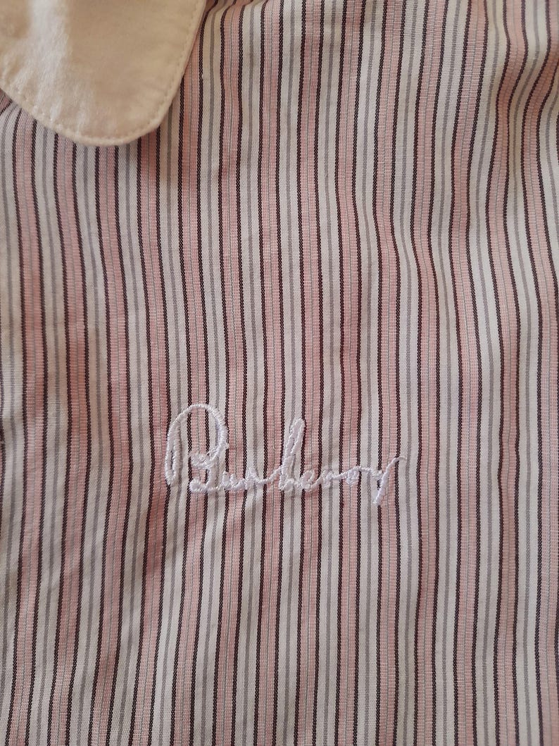 Vintage BURBERRY LONDON Pink White Pinstripe Cotton Slim Fit Designer Blouse