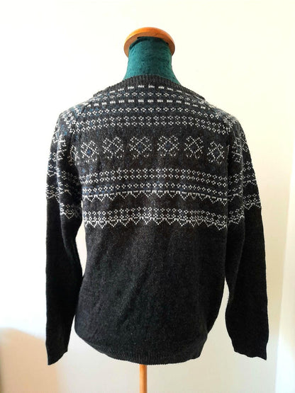 Vintage Y2K Esmara Grey White Teal Green Icelandic Slim Fit Knitted Sweater