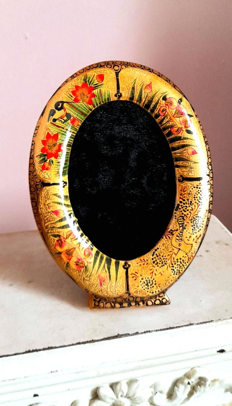 Vintage Indian Kashmir Handpainted Small Wood Velvet Picture Frame