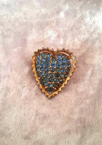Vintage 1950s Goldtone Metal Light Blue Sparkling Studded Rhinestone Heart Pin Brooch