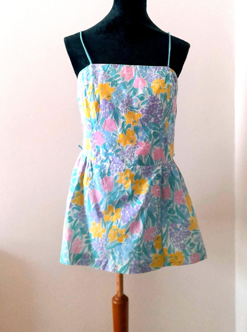 Vintage 70s SEA WAVE Pastel Floral Peplum Top