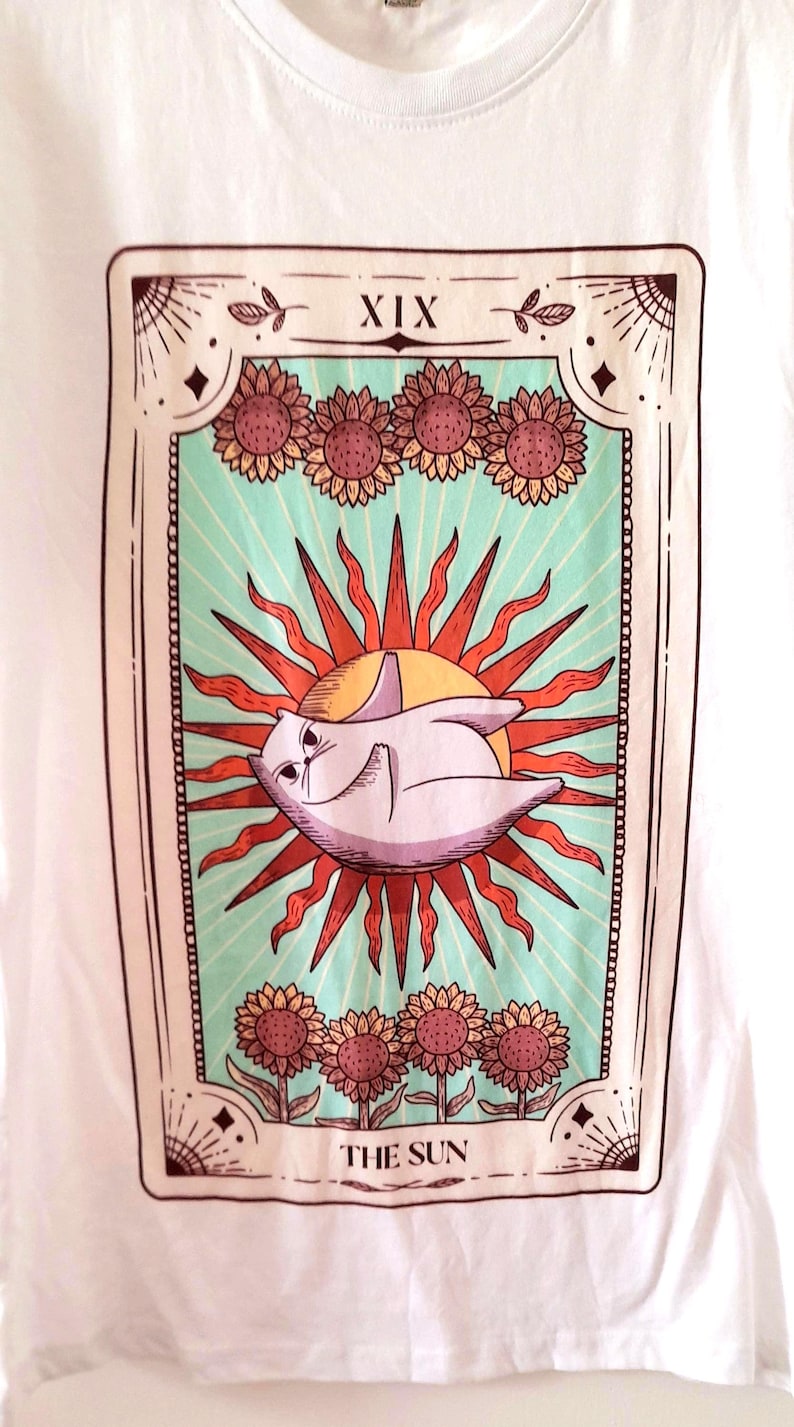 Tarot Cat Sunflower Organic Cotton Unisex T-Shirt