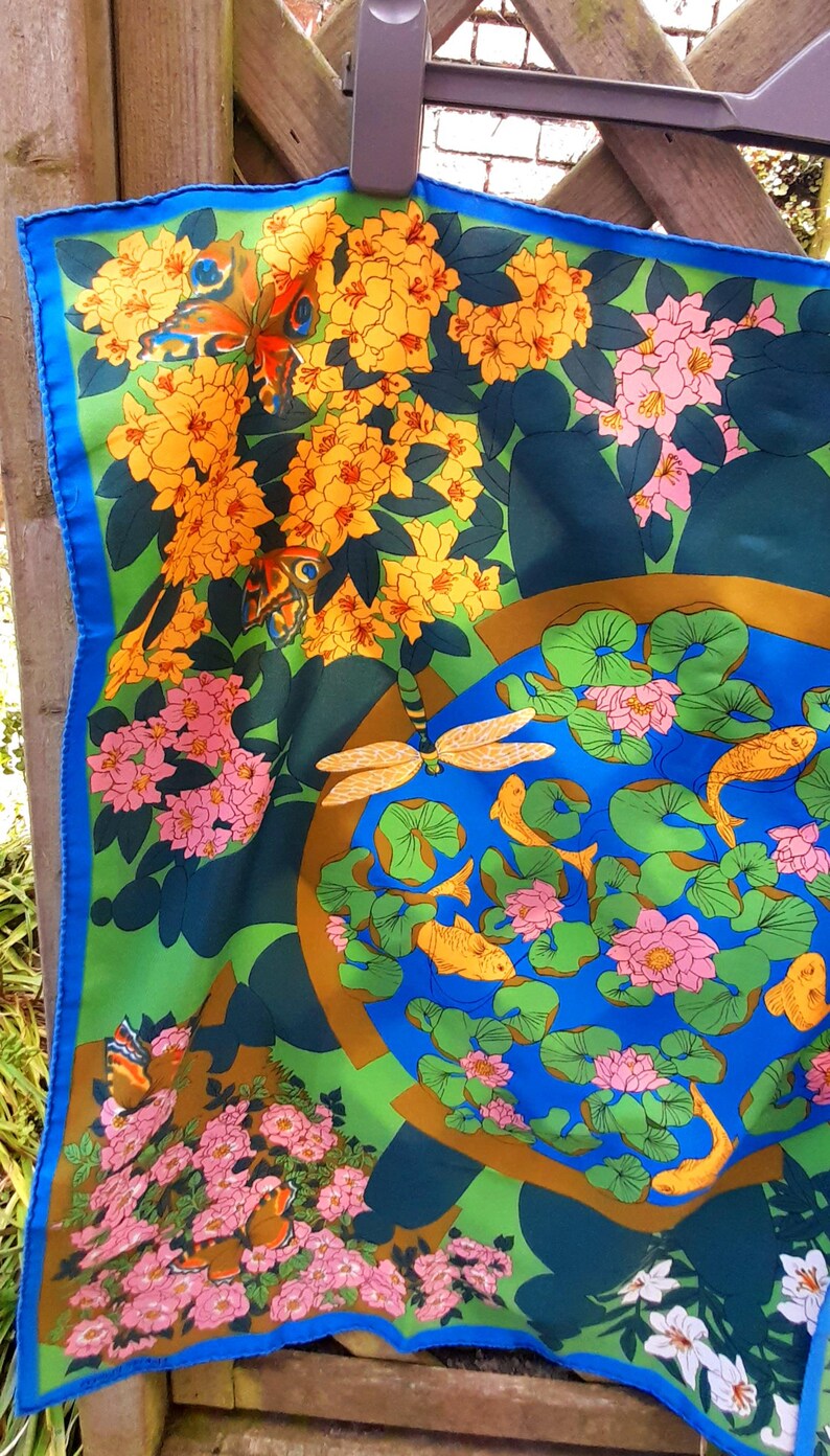 Vintage 70s Courful Fish Pond Nature Print Silky Scarf