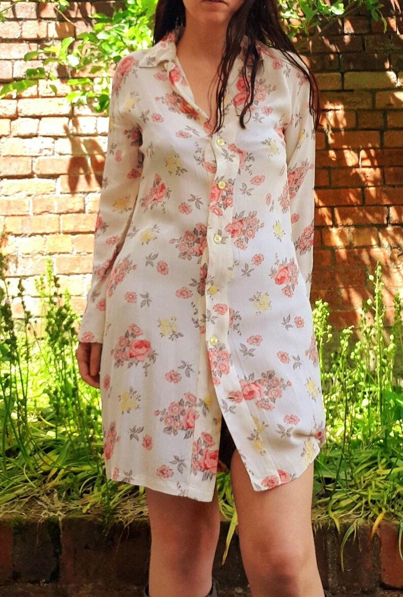 Vintage Retro 1960s SASPERILLA Pink Floral Mini Shirt Dress