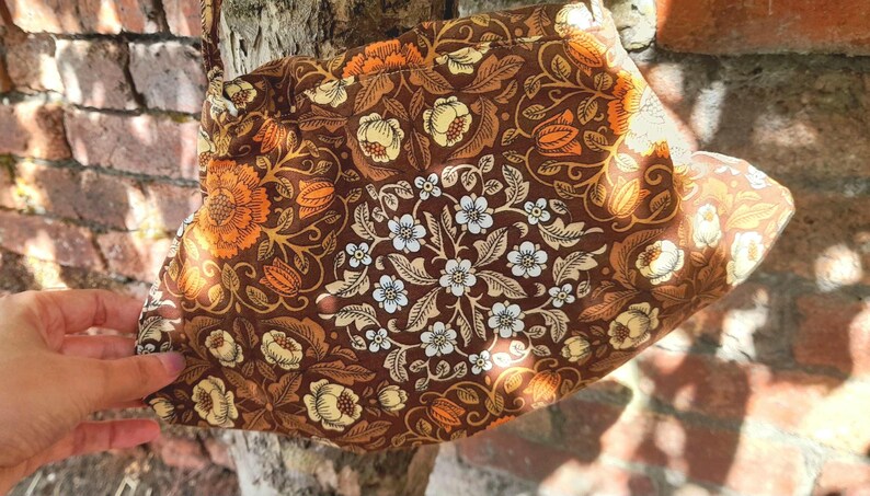 Vintage Cotton Fabric Floral Pleat Small Button Shoulder Bag