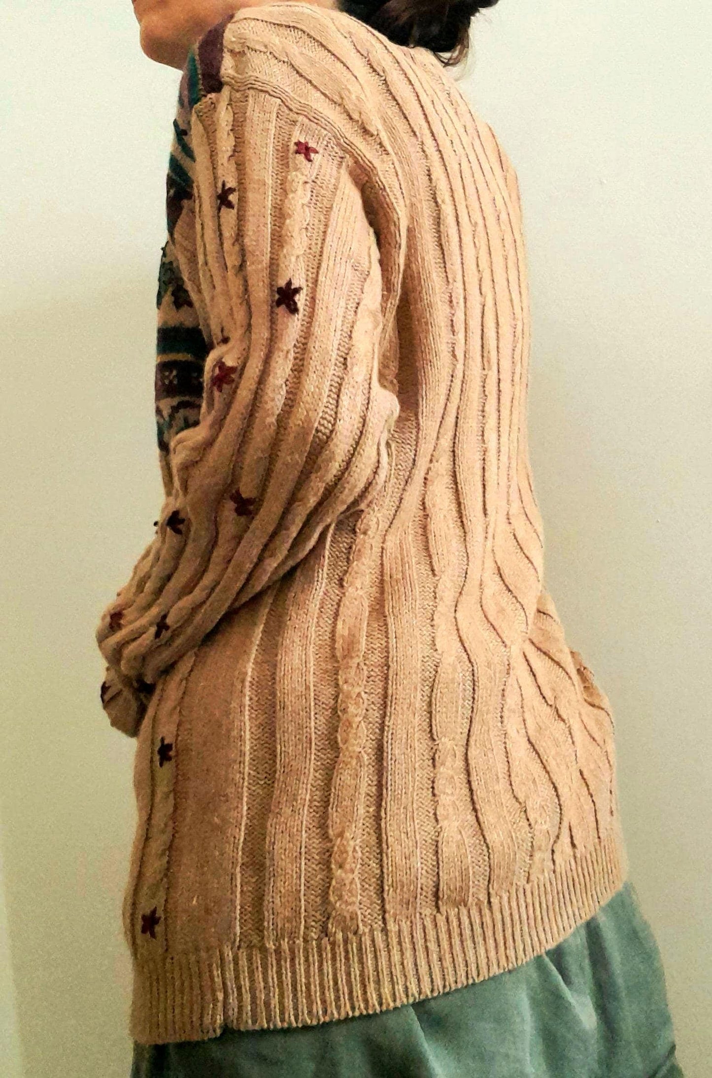 Vintage Hand Embroidered Leaf Flower Cable Rib Knit Button Cardigan