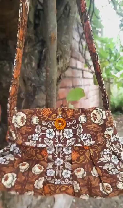 Vintage Cotton Fabric Floral Pleat Small Button Shoulder Bag