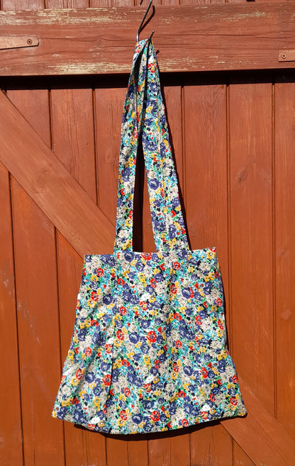 Cotton Fabric Upcycled Vintage Snoopy Retro Ditsy Floral Tote Bag